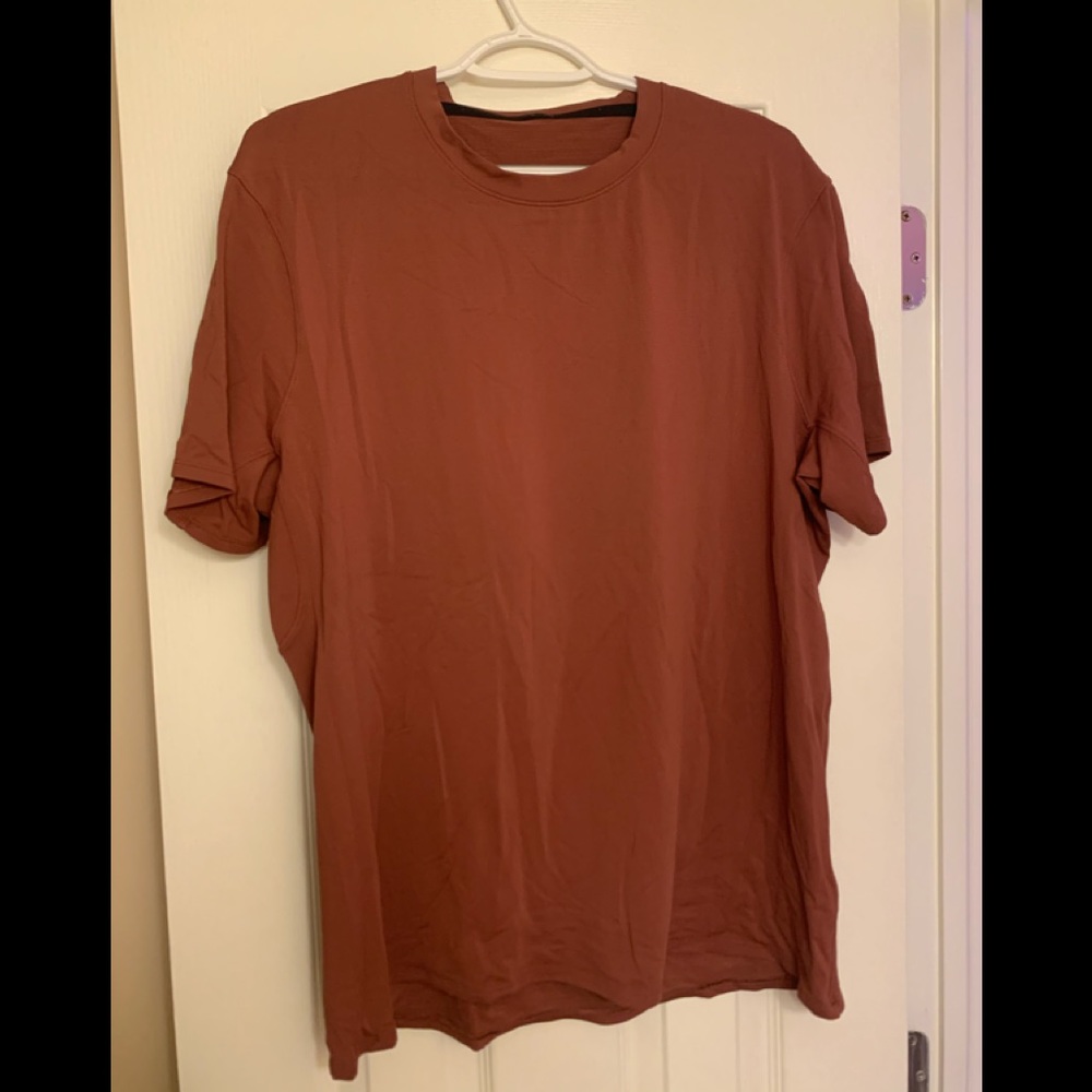 Lululemon Burgundy Athletic Tee